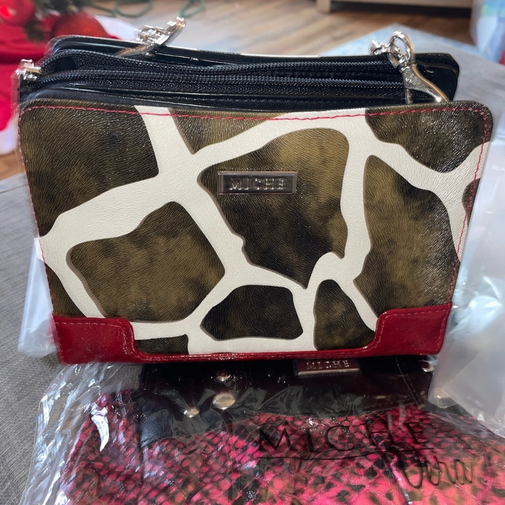 Miche brande new petite base bag and shells never used
